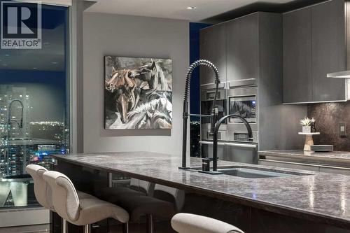 2201, 433 11 Avenue Se, Calgary, AB - Indoor