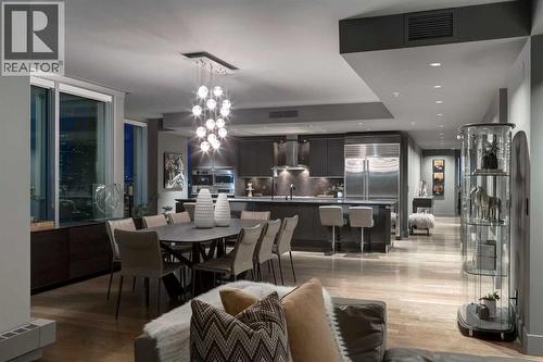 2201, 433 11 Avenue Se, Calgary, AB - Indoor Photo Showing Dining Room