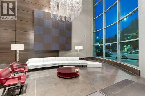 2201, 433 11 Avenue Se, Calgary, AB - Indoor