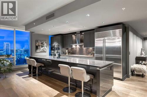 2201, 433 11 Avenue Se, Calgary, AB - Indoor