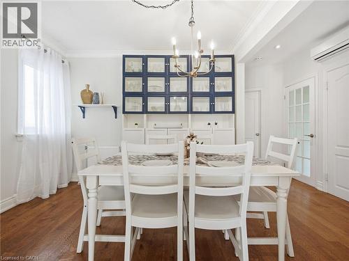 205 Prince Edward Drive S, Toronto, ON - Indoor Photo Showing Dining Room
