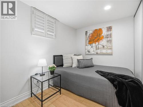 205 Prince Edward Drive S, Toronto, ON - Indoor Photo Showing Bedroom