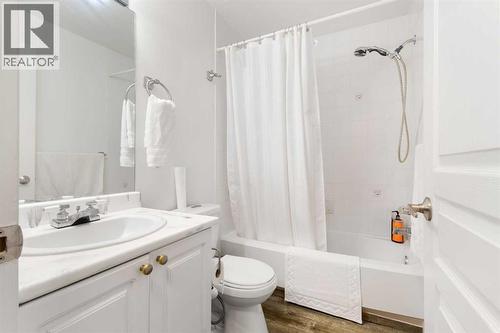 510, 55 Arbour Grove Close Nw, Calgary, AB - Indoor Photo Showing Bathroom