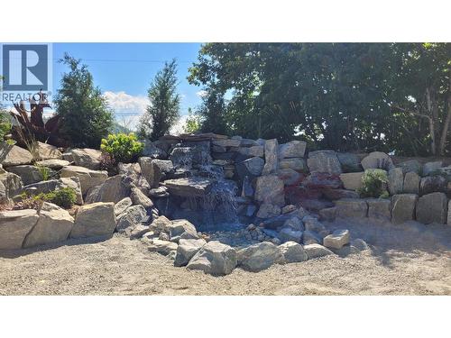 7704 97A Highway, Mara, BC 