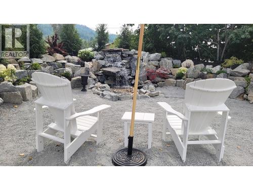 7704 97A Highway, Mara, BC 