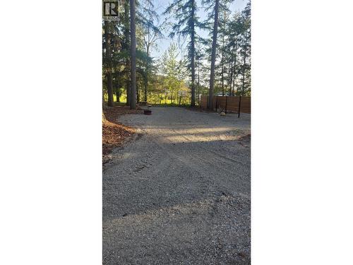 7704 97A Highway, Mara, BC - Outdoor