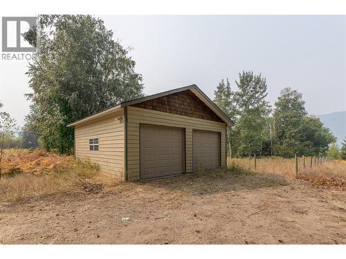 7704 97A Highway, Mara, BC - Outdoor