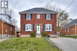 40 BRUNSWICK Avenue Unit# B  Kitchener, ON N2H 4E8