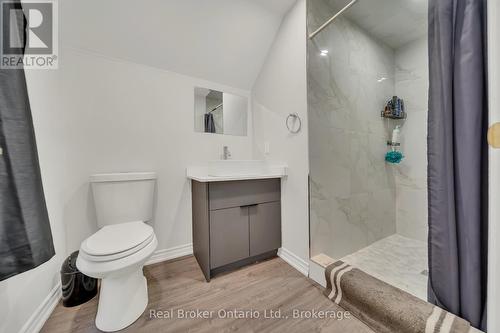 73 Hope Street E, East Zorra-Tavistock (Tavistock), ON - Indoor Photo Showing Bathroom