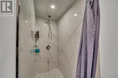 73 Hope Street E, East Zorra-Tavistock (Tavistock), ON - Indoor Photo Showing Bathroom