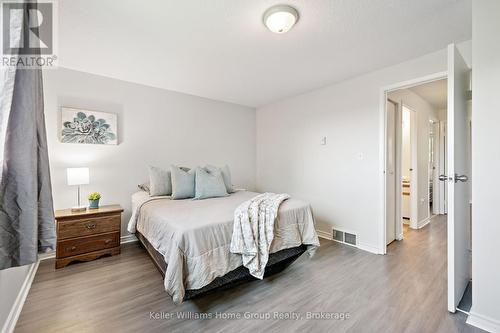 39 - 40 Imperial Road N, Guelph (Willow West/Sugarbush/West Acres), ON - Indoor Photo Showing Bedroom