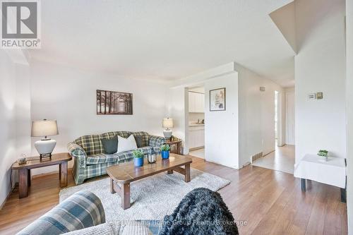 39 - 40 Imperial Road N, Guelph (Willow West/Sugarbush/West Acres), ON - Indoor Photo Showing Living Room