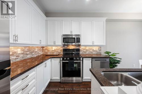 Kitchen - 44 Sutcliff Lane, Halton Hills, ON - Indoor Photo Showing Kitchen With Double Sink