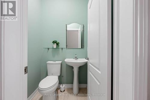 Bathroom - 44 Sutcliff Lane, Halton Hills, ON - Indoor Photo Showing Bathroom