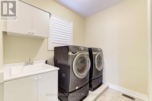 3146 Southwind Road, Mississauga, ON - Indoor Photo Showing Laundry Room