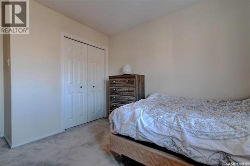 404 2203 Angus Street, Regina, SK - Indoor Photo Showing Bedroom