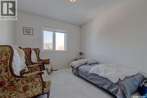 404 2203 Angus Street, Regina, SK - Indoor Photo Showing Bedroom