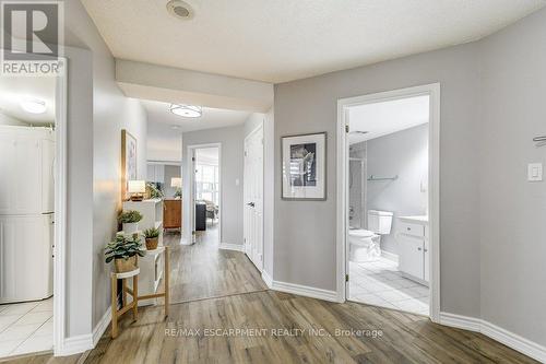 9D - 67 Caroline Street S, Hamilton, ON - Indoor Photo Showing Other Room