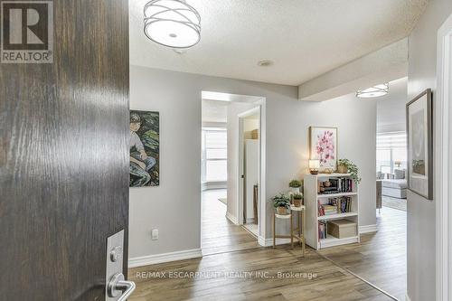 9D - 67 Caroline Street S, Hamilton, ON - Indoor Photo Showing Other Room