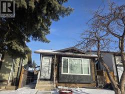 192 Templevale Road NE  Calgary, AB T2Y 4W2