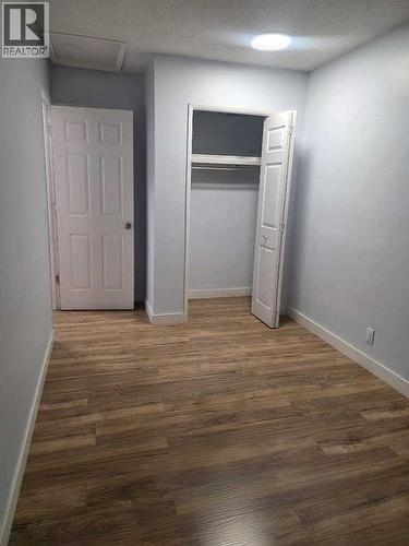 192 Templevale Road Ne, Calgary, AB - Indoor Photo Showing Other Room