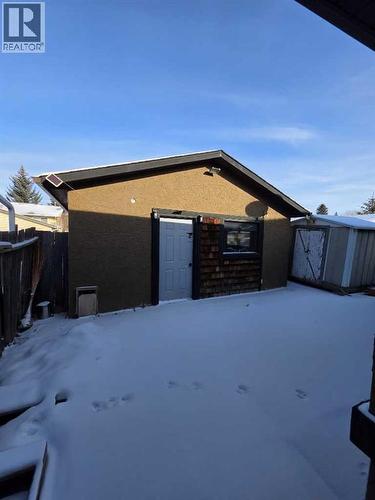 192 Templevale Road Ne, Calgary, AB - Outdoor With Exterior