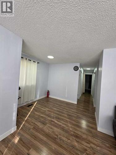192 Templevale Road Ne, Calgary, AB - Indoor Photo Showing Other Room