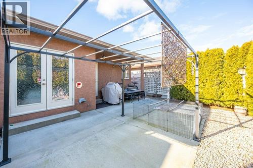 6651 Oxbow Crescent, Oliver, BC - Outdoor With Exterior