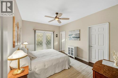 6651 Oxbow Crescent, Oliver, BC - Indoor Photo Showing Bedroom