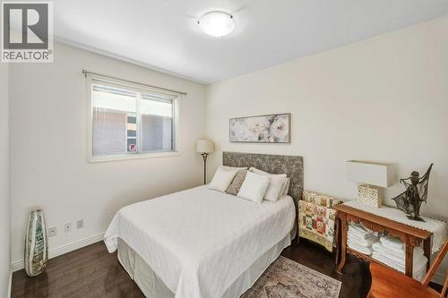 6651 Oxbow Crescent, Oliver, BC - Indoor Photo Showing Bedroom