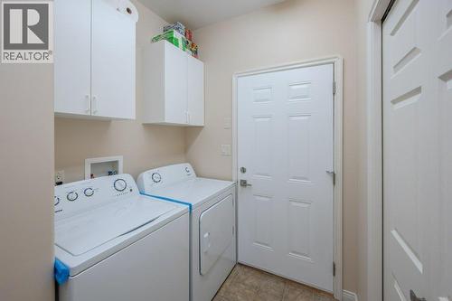 6651 Oxbow Crescent, Oliver, BC - Indoor Photo Showing Laundry Room