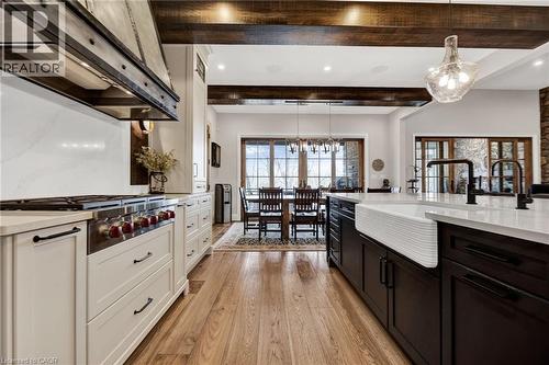 44 Pioneer Ridge Drive, Kitchener, ON - Indoor Photo Showing Kitchen With Upgraded Kitchen