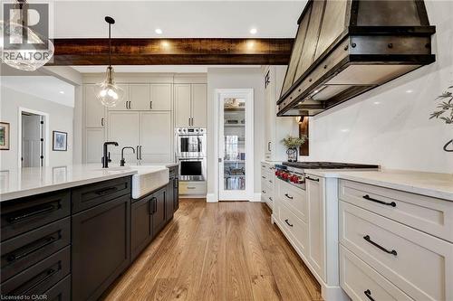 44 Pioneer Ridge Drive, Kitchener, ON - Indoor Photo Showing Kitchen With Upgraded Kitchen