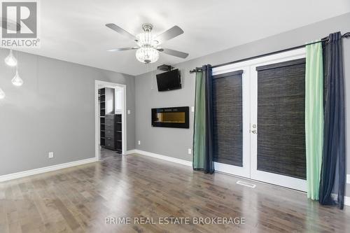 40987 Kirkton Road, South Huron (Exeter), ON - Indoor With Fireplace