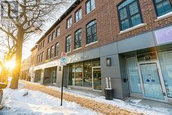 63 FRONT STREET W  Strathroy-Caradoc (Nw), ON N7G 1X6