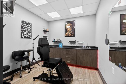 63 Front Street W, Strathroy-Caradoc (Nw), ON 