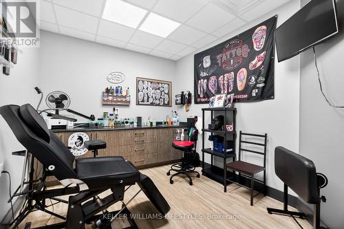 63 Front Street W, Strathroy-Caradoc (Nw), ON 