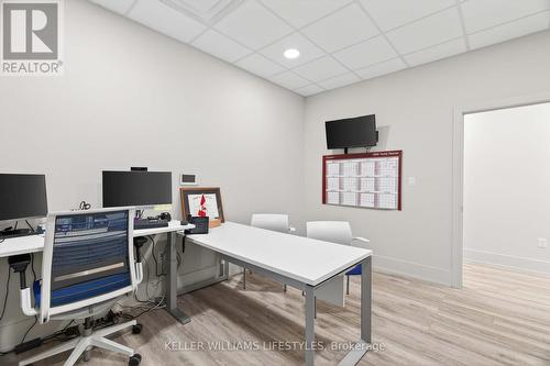 65 Front Street W, Strathroy-Caradoc (Nw), ON 