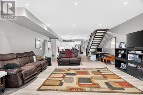 65 Front Street W, Strathroy-Caradoc (Nw), ON 