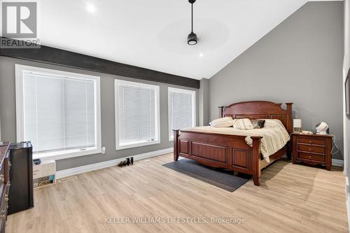 65 Front Street W, Strathroy-Caradoc (Nw), ON 