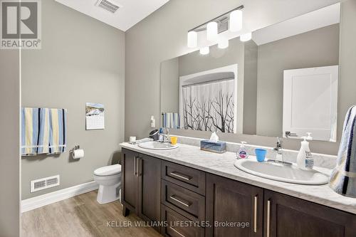 67 Front Street W, Strathroy-Caradoc (Nw), ON 