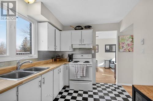 12 - 68 King Street, Ottawa, ON - Indoor Photo Showing Kitchen With Double Sink