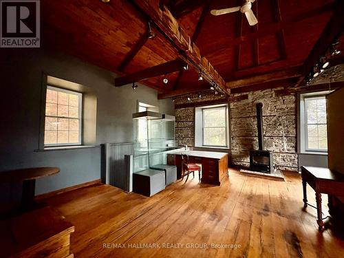 4883 Kinburn Side Road, Mississippi Mills, ON 