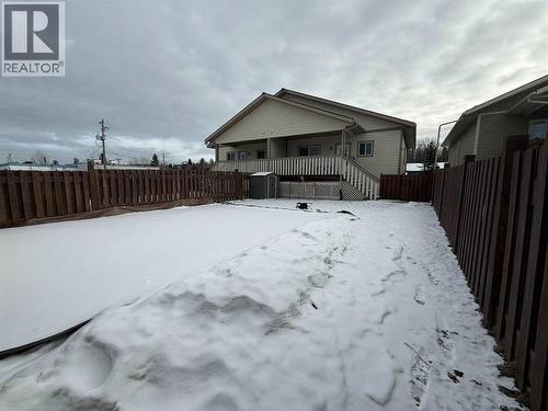 118 Wanyandi Avenue, Hinton, AB - Outdoor