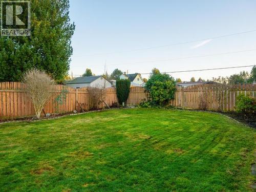 4678 Ontario Ave, Powell River, BC - Outdoor