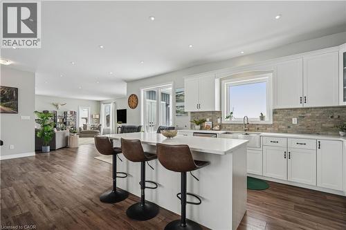 151116 12Th Line, East Garafraxa, ON - Indoor Photo Showing Kitchen With Upgraded Kitchen