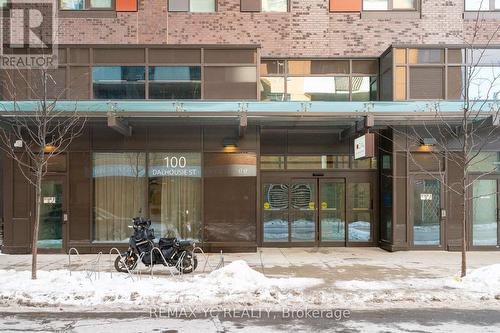 1802 - 100 Dalhousie Street, Toronto, ON - Outdoor