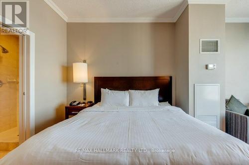 4305 - 1 King Street W, Toronto, ON - Indoor Photo Showing Bedroom