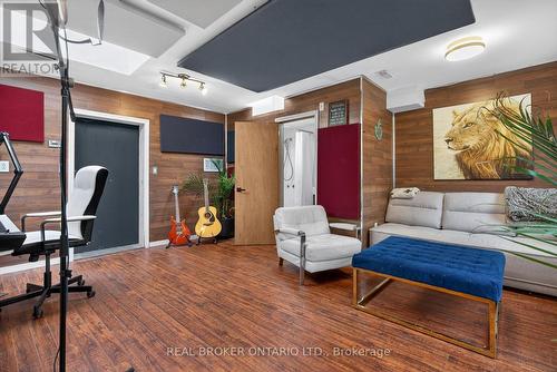 143 Parkmount Road, Toronto, ON - Indoor