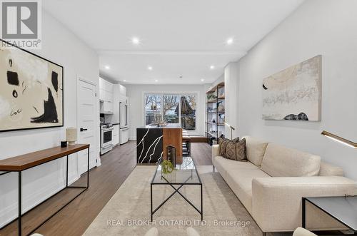 143 Parkmount Road, Toronto, ON - Indoor Photo Showing Living Room